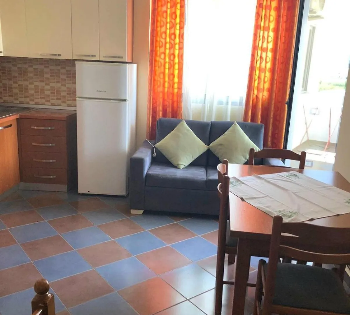 Central Apartments - Shëngjin Albanien