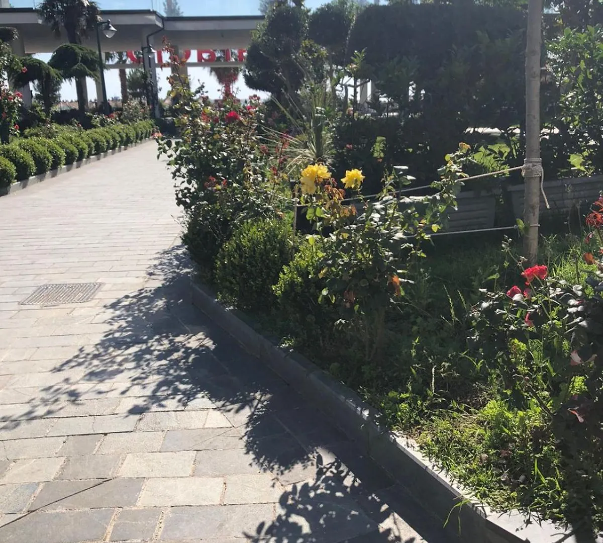 Central Apartments - Shëngjin